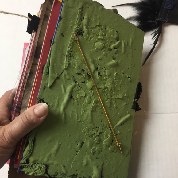 Handmade Junk Journal- Fantasy Dragon Throne theme - Picture 15 of 15